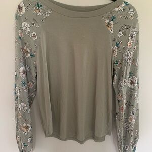 Love Fire Green Puff Sleeve Embellished Blouse